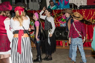 Bild 28 - Jugend Latuff